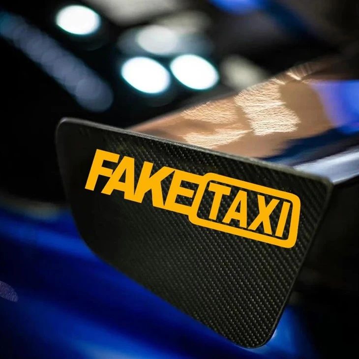 Litery naklejek na szybę samochodu fałszywej taksówki