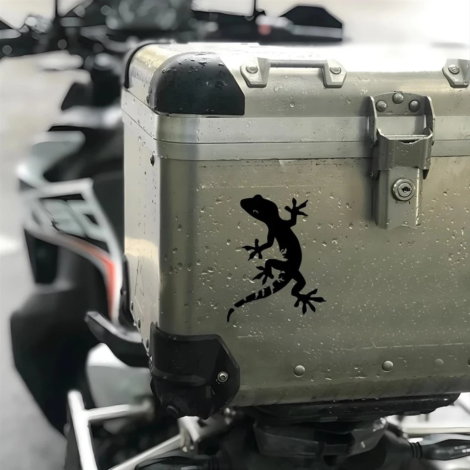 Gecko Strolling Pickup Truck Window Glass Decal suppliers